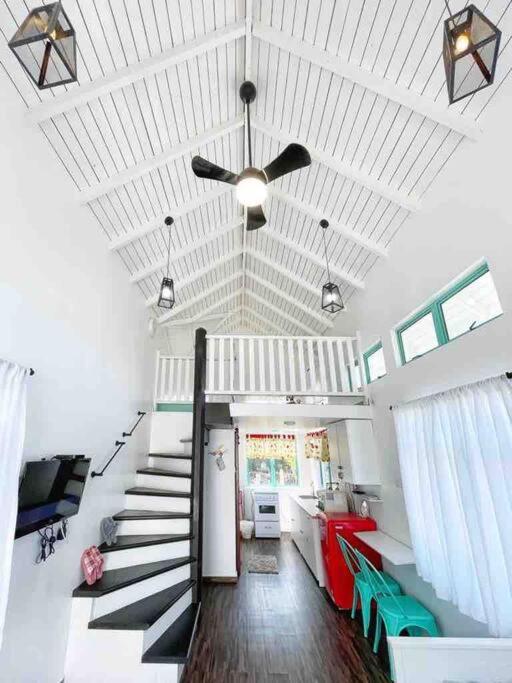 Sea Kecil Tiny House Near Jetty Of Kuala Besut Villa Kampong Nail Екстериор снимка